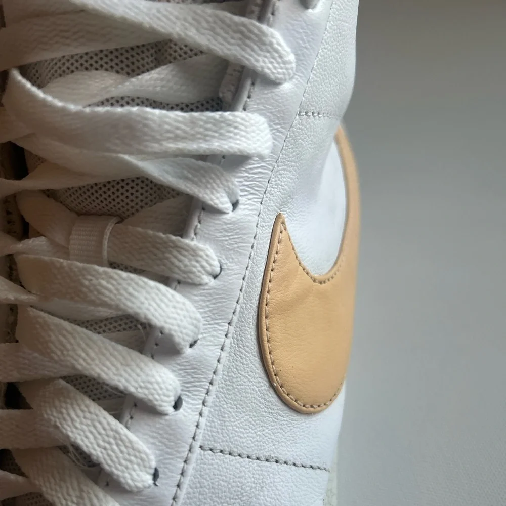 Nike Sneakers SB Blazer Mid Core Gold Mens Size 12
